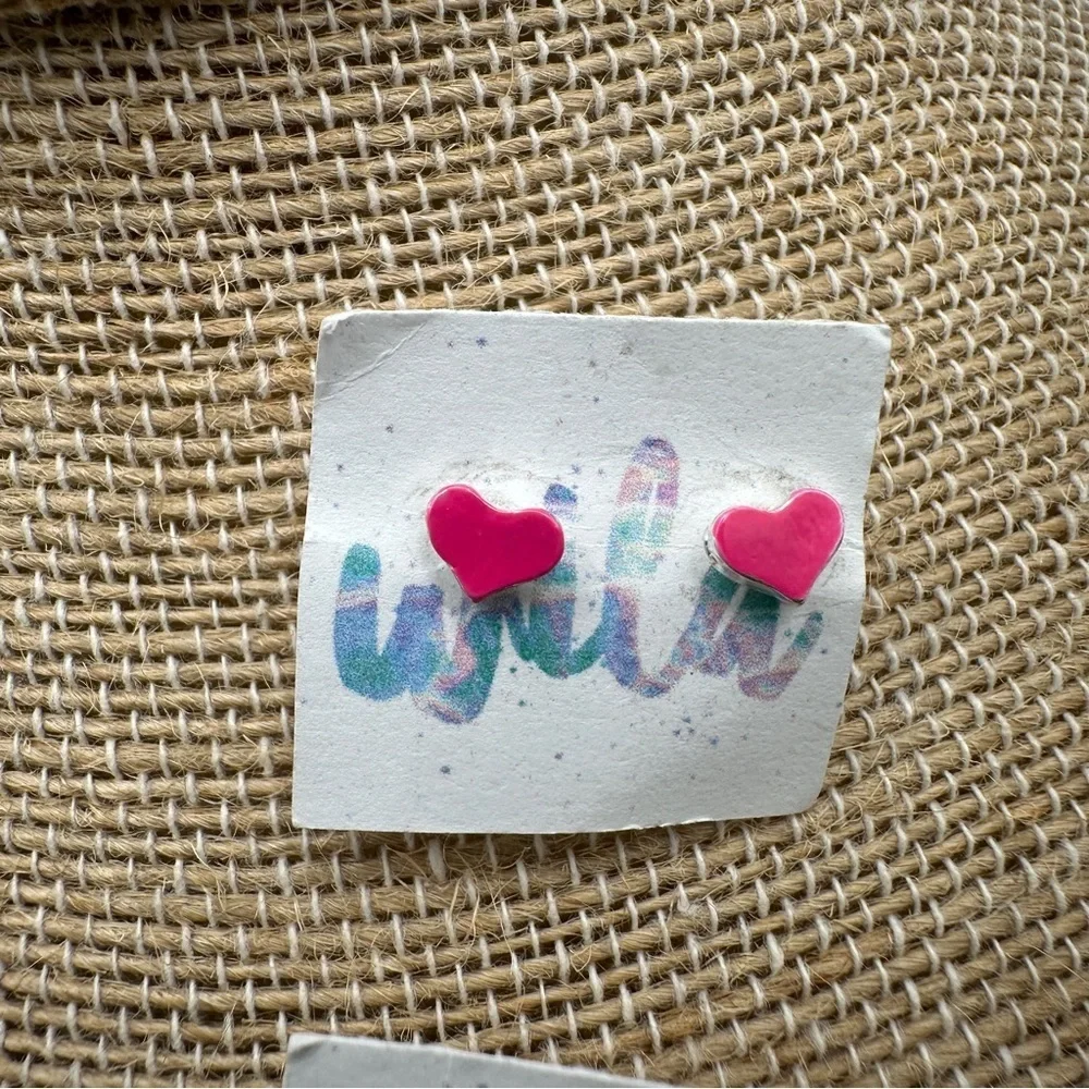 WILA blue pink white yellow small dainty heart pierced stud earrings girls &kids